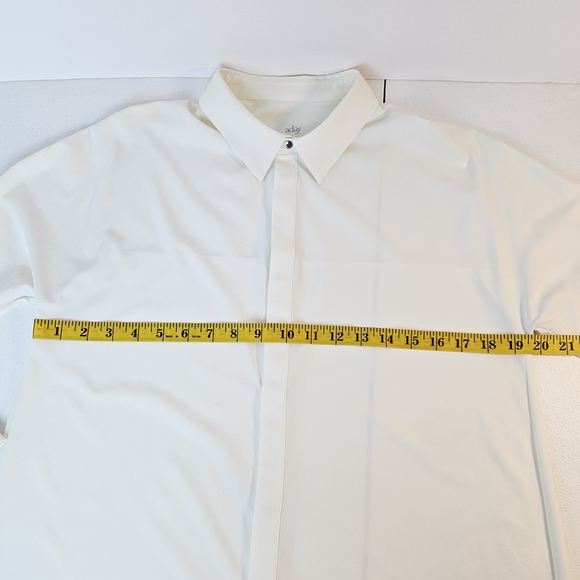 Aday Something Cool Long Sleeve Snap Closure Oversized Top Cooling Wicking Sz S - Picture 13 of 14
